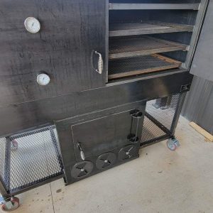 The BBQ Smokers 8400 Center